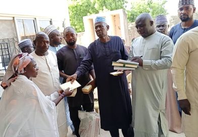 Christmas Cheer: Hon. Kallamu Shares ₦8 Million with Mayo-Belwa Constituents